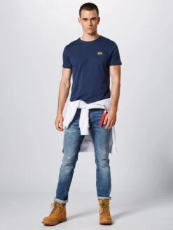 Alpha Industries T-shirts Regular Fit Shirt Heren Navy 11 Alpha Industries T-shirts Regular Fit Shirt Heren Navy -Chique Kleding Winkel 15d8a559173f8096ef574353a7649e21