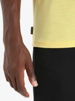 Icebreaker Functionele Shirts Functioneel Shirt Heren Geel 15 Icebreaker Functionele Shirts Functioneel Shirt Heren Geel -Chique Kleding Winkel 93d5d64b9ba0cc54c1add22a879a67b8