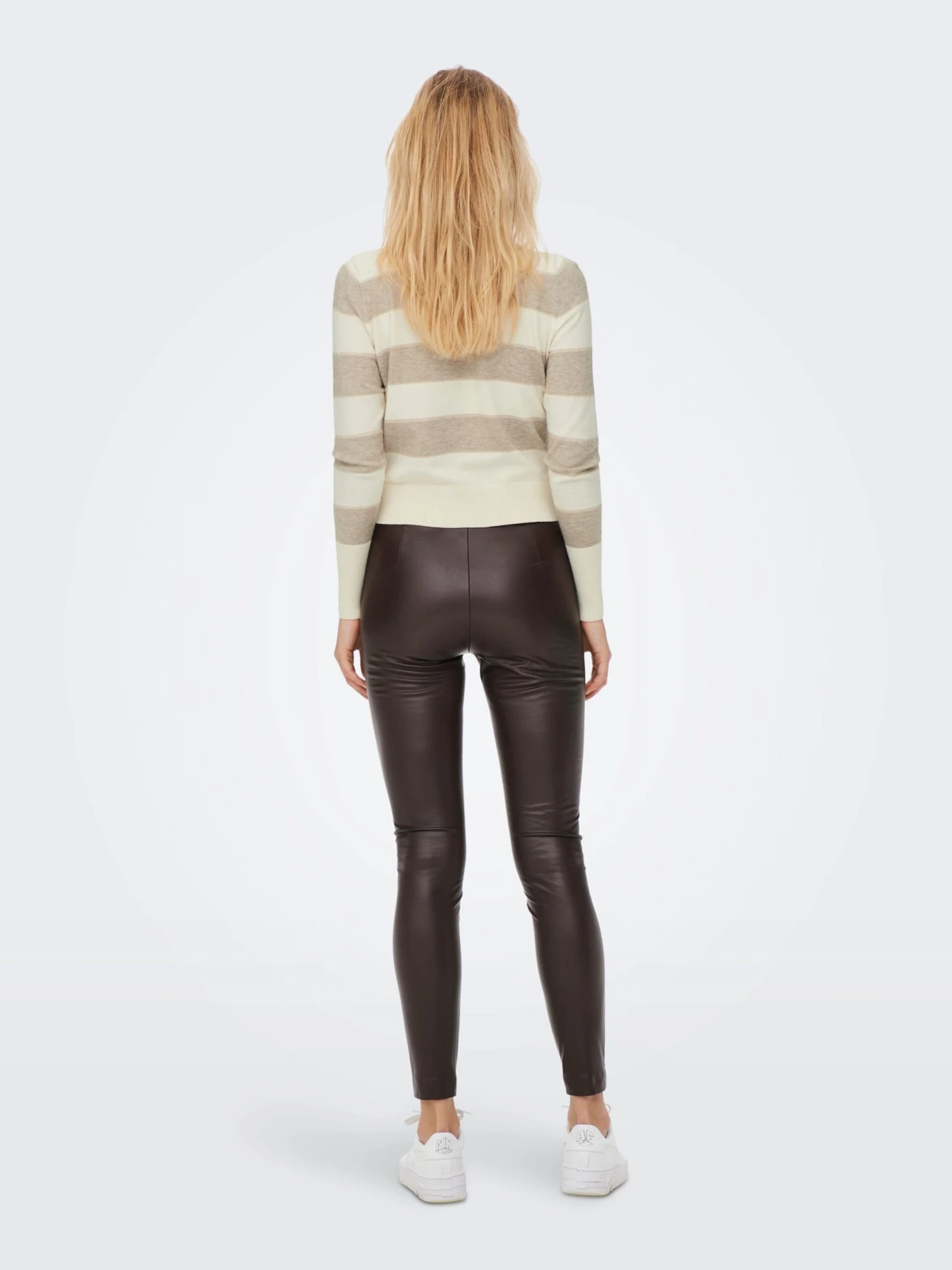 ONLY Fijngebreide Truien Trui Ibi Dames Wit 5 ONLY Fijngebreide Truien Trui Ibi Dames Wit - Afbeelding 3