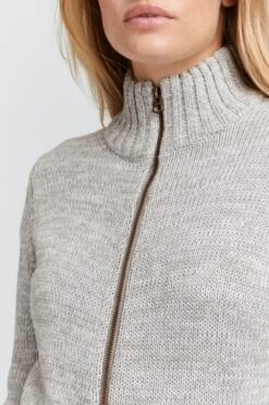 OXMO Vesten Gebreid Vest Phenix Dames Lichtgrijs 13 OXMO Vesten Gebreid Vest Phenix Dames Lichtgrijs -Chique Kleding Winkel e3a09631e9a8c984fba65d2139550548