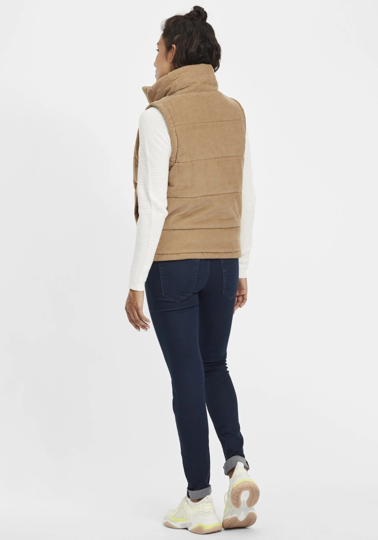 OXMO Bodywarmers Bodywarmer Videma Dames Bruin 6 OXMO Bodywarmers Bodywarmer Videma Dames Bruin - Afbeelding 4