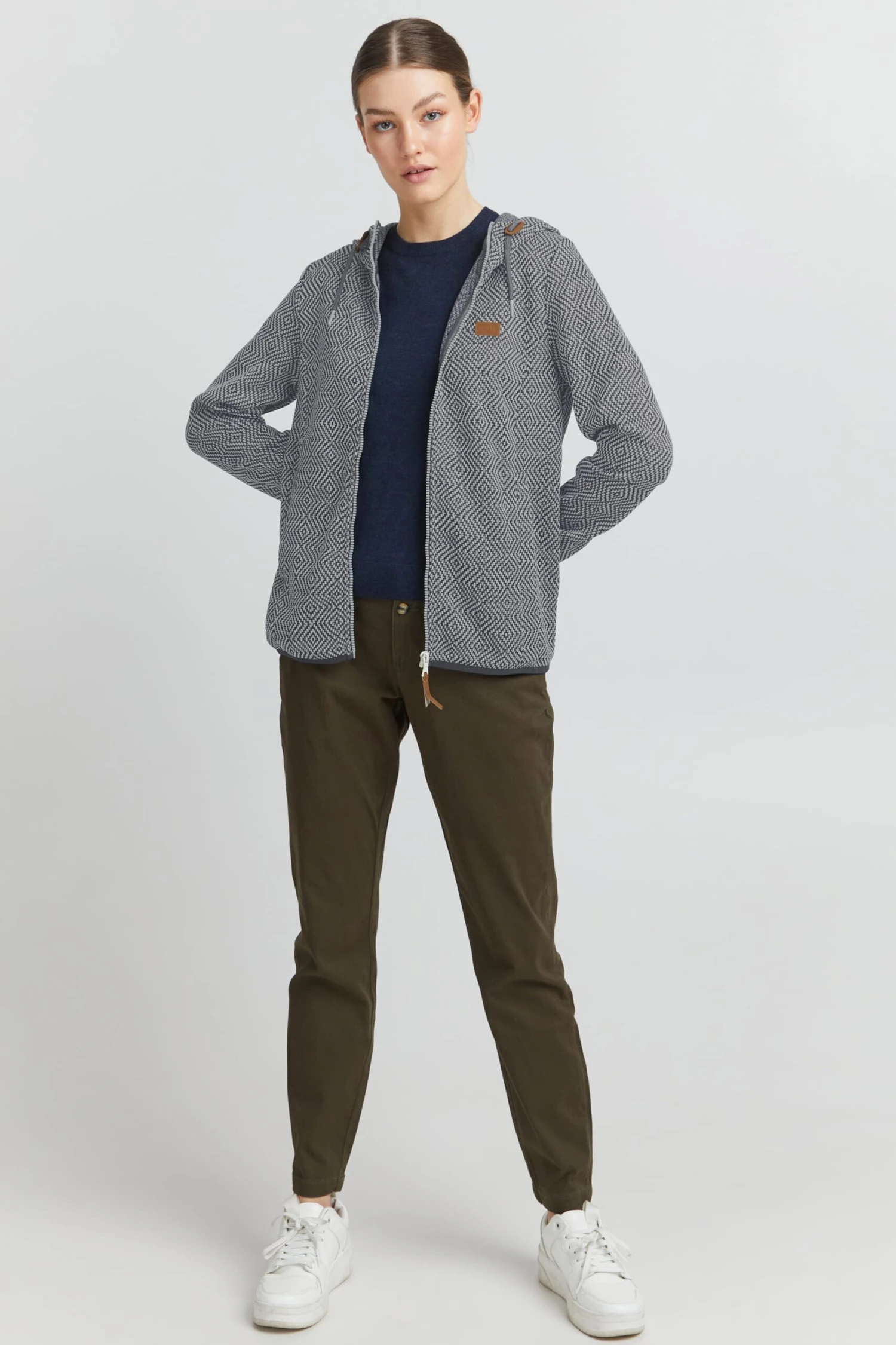 OXMO Outdoor Jassen Fleece Jas Pebbles Dames Grijs 5 OXMO Outdoor Jassen Fleece Jas Pebbles Dames Grijs - Afbeelding 3